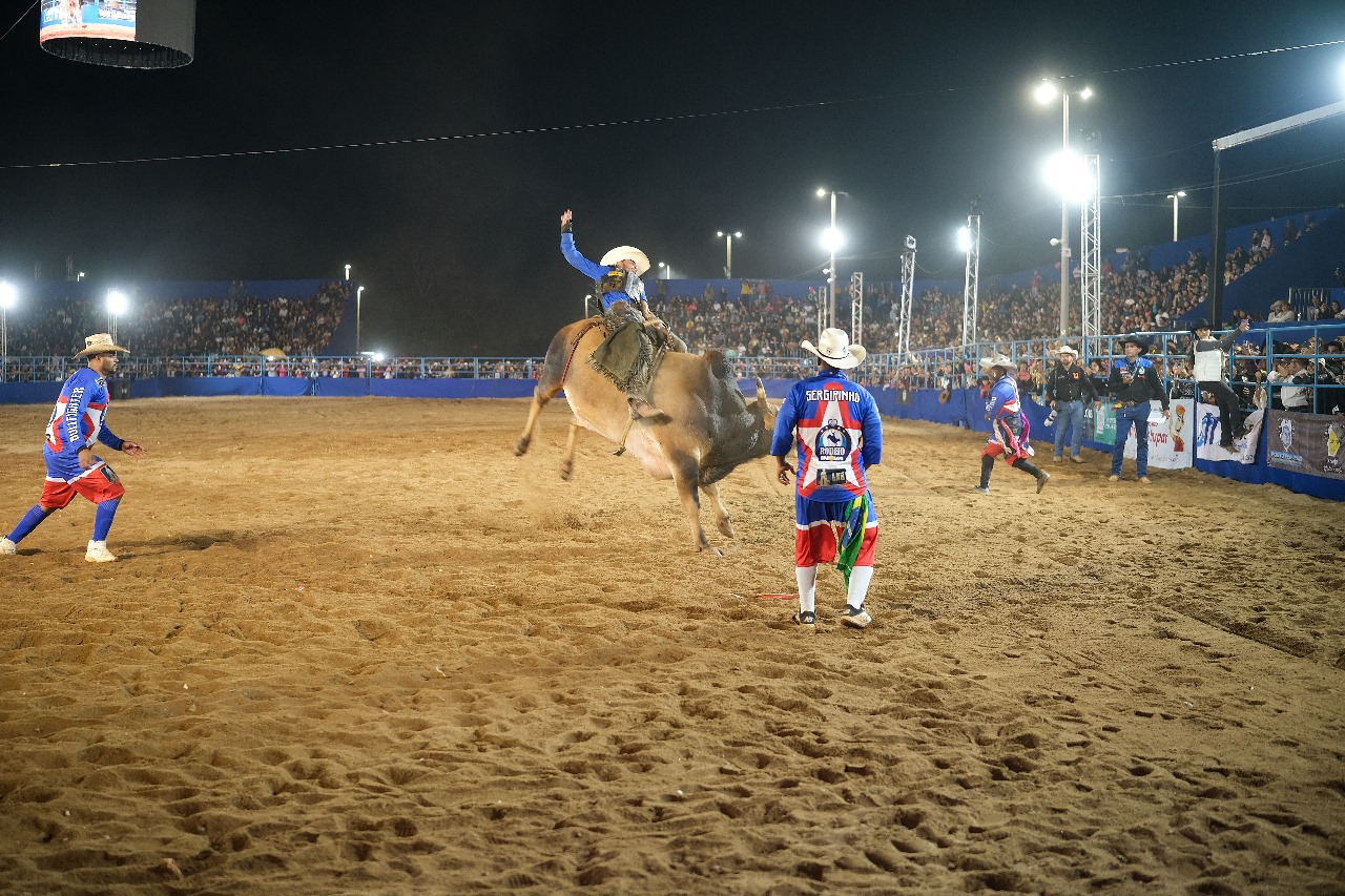 Rodeio de Santana 2026 reúne grandes atrações nacionais neste fim de semana